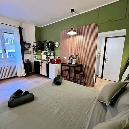 La Bella Milano Charme Apartment 3 Km Away From Duomo/ Netflix & Wi-Fi Included Exterior photo
